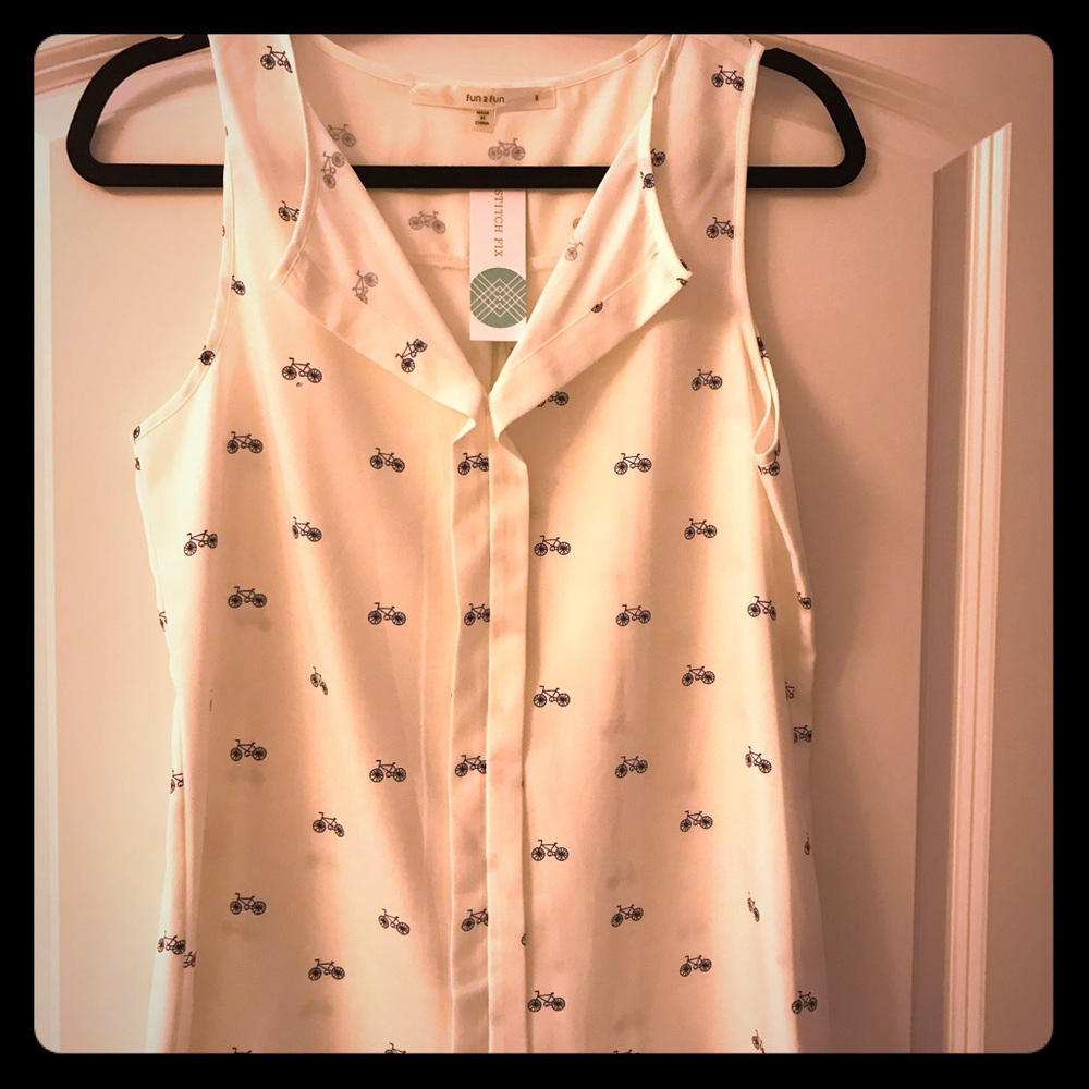 Fun 2 Fun Toronto Bicycle Print Split Neck Top